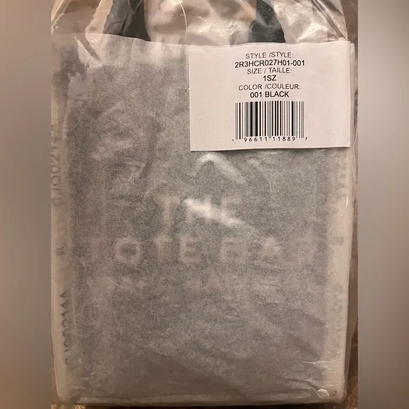 - Marc Jacobs Black Tote Bag ‼️NEW - Picture 7 of 16